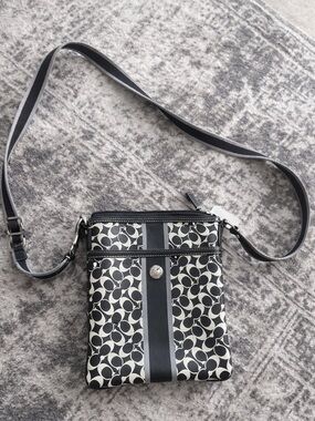 Coach Vintage Black and Cream Signature Crossbody Bag